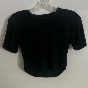 Lululemon Black Crop Top T-Shirt (Never Worn)